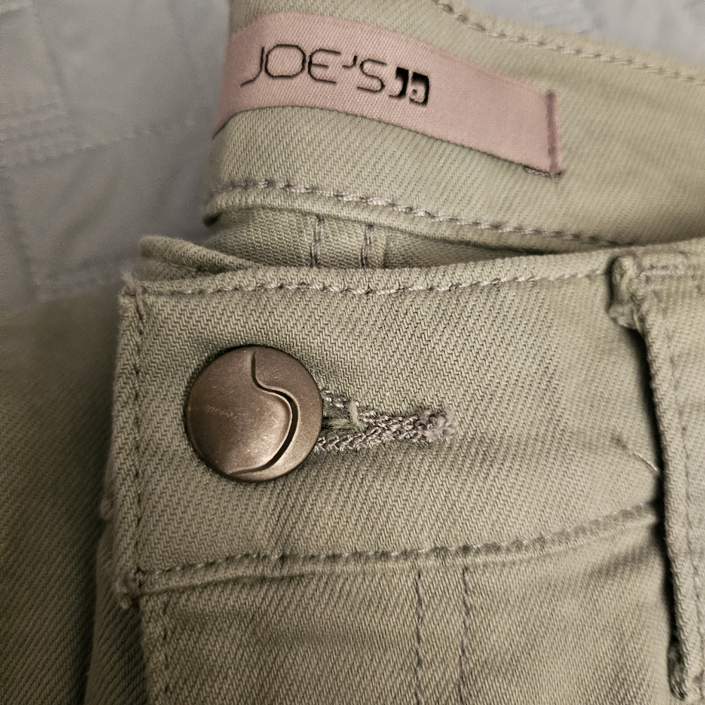 Joe's - Picture 4 of 8